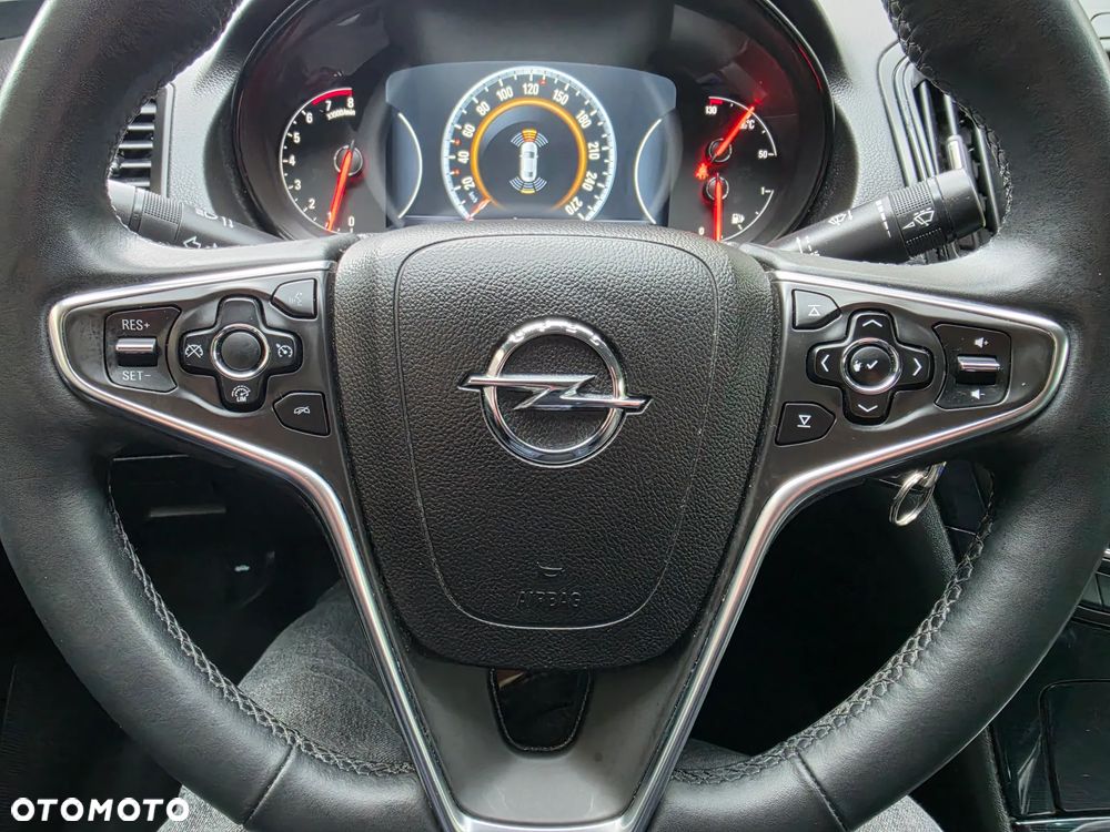 Opel Insignia 1.4 T Cosmo S&S - 13