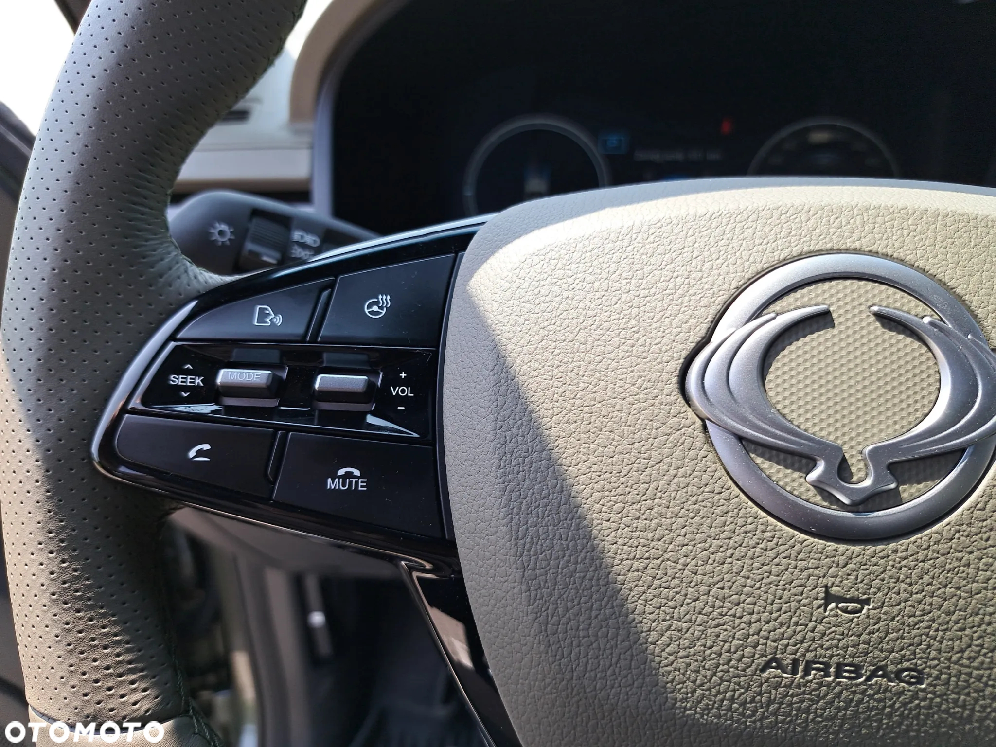 SsangYong Musso Grand - 16