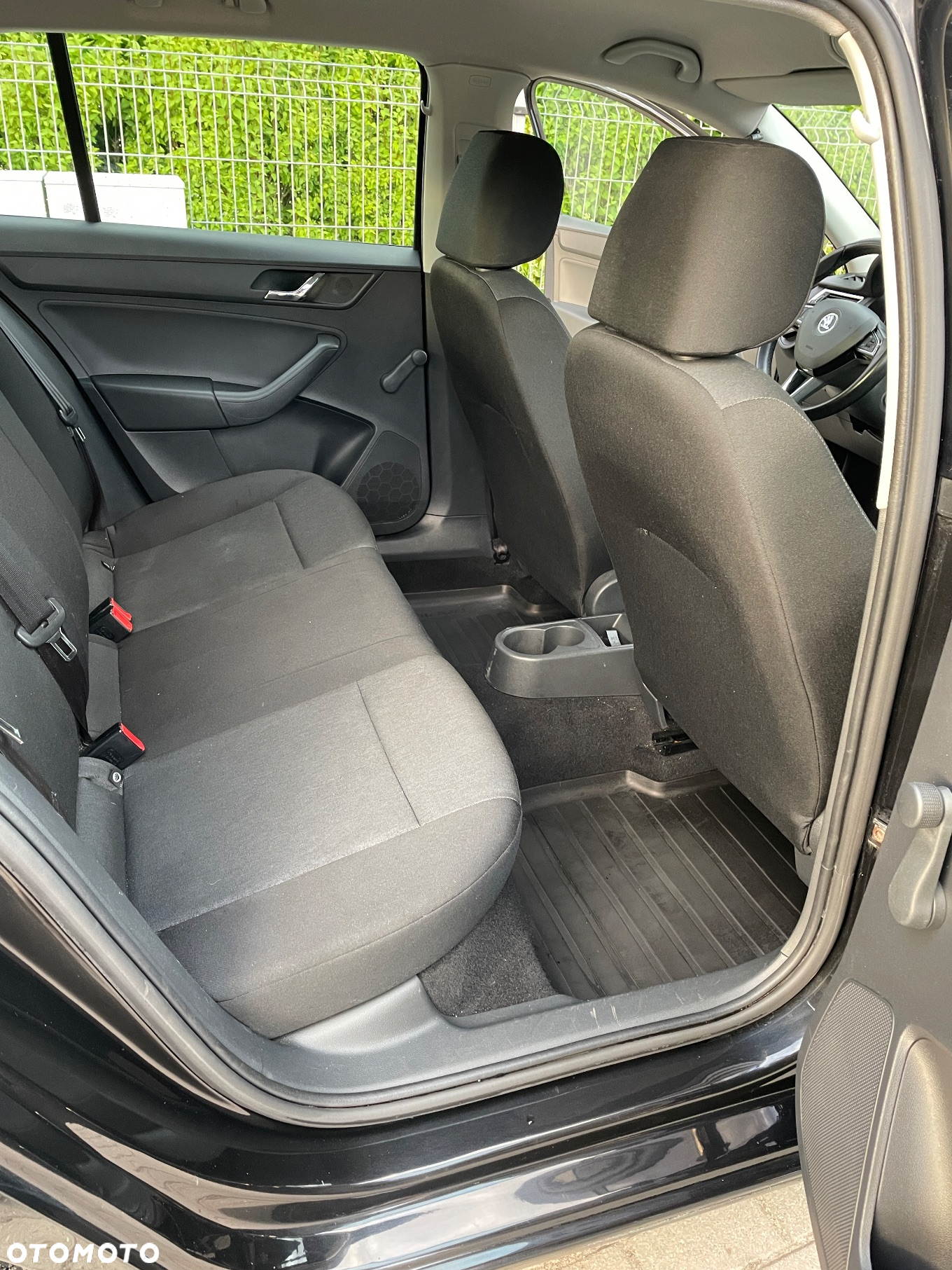 Skoda RAPID 1.2 TSI Active - 4