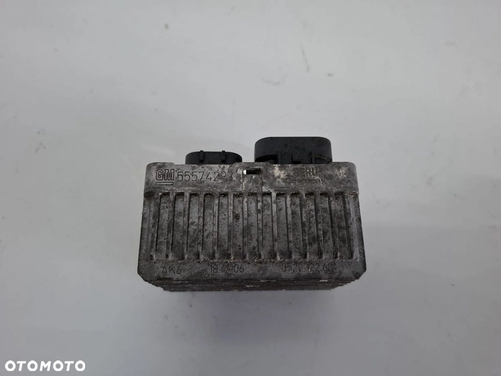 STEROWNIK ŚWIEC ŻAROWYCH 55574293  OPEL INSIGNIA A 2,0 CDTI - 1
