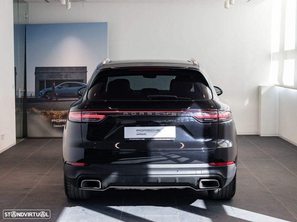 Porsche Cayenne E-Hybrid - 9