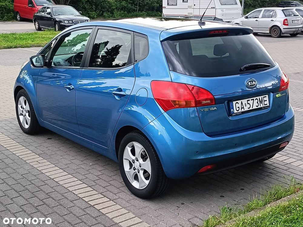 Kia Venga 1.6 CRDi 128 Spirit - 4