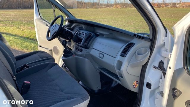 Opel Vivaro L2H1 2.9t - 6