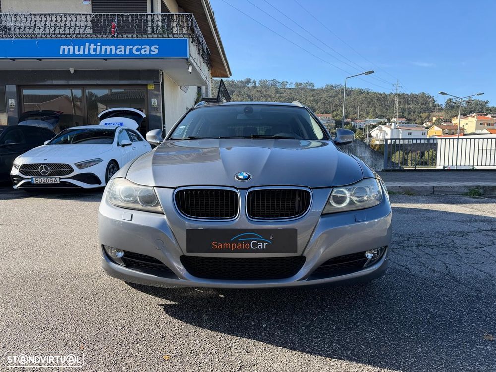 BMW 318 d Touring Line Sport - 2