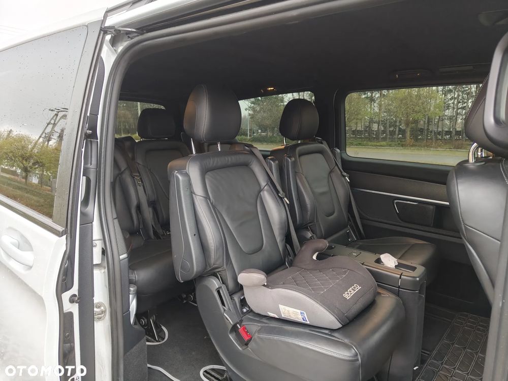 Mercedes-Benz Klasa V 300 d 4-Matic Exclusive 9G-Tronic (d³ugi) - 9