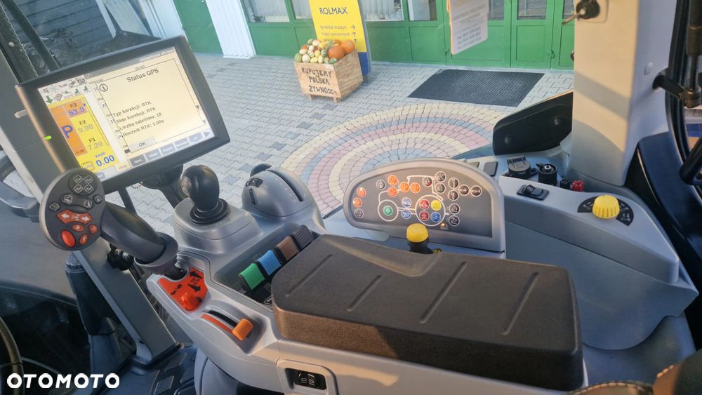 New Holland T7.270 Auto Command - 34