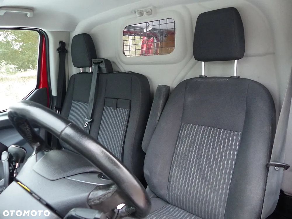 Ford TRANSIT CUSTOM - 27