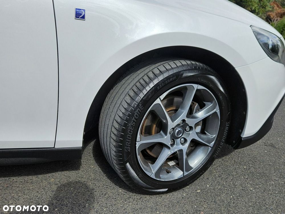 Volvo V40 D2 Drive-E Ocean Race - 23
