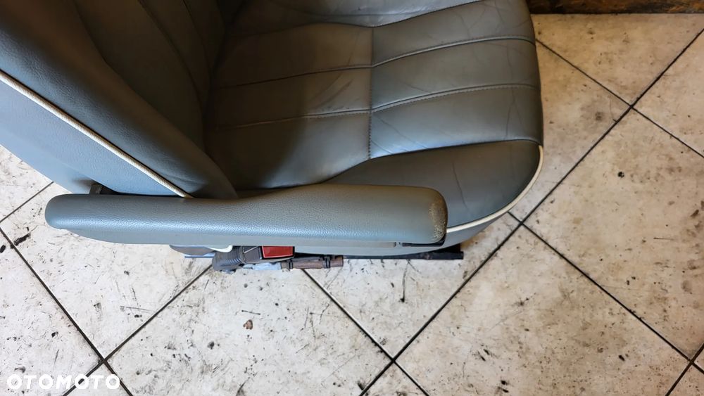 Fotel Lewy Przód Kierowcy Range Rover Vogue L322 EU - 5
