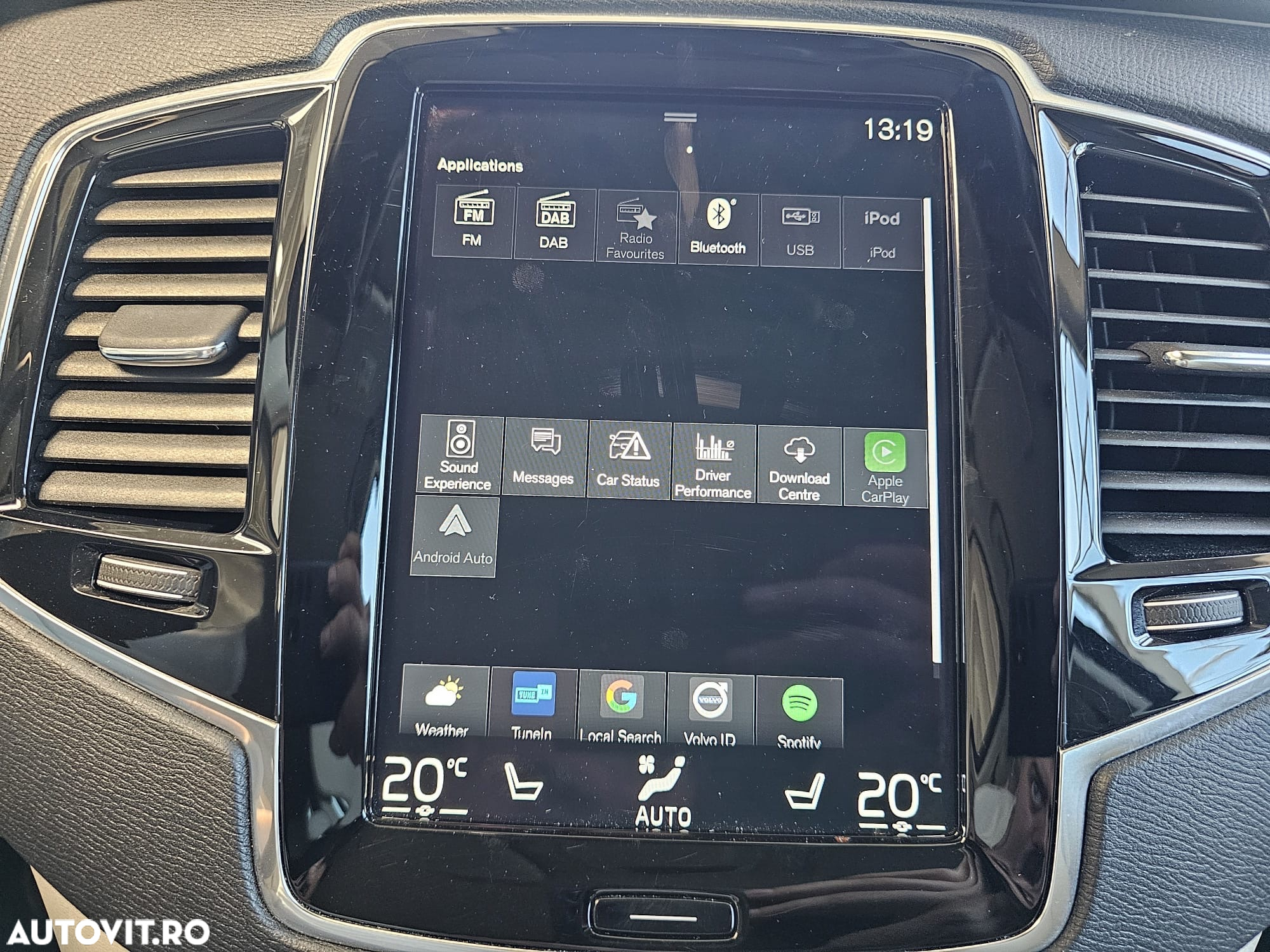 Volvo XC 90 T8 AWD Recharge Geartronic Inscription Expression - 27