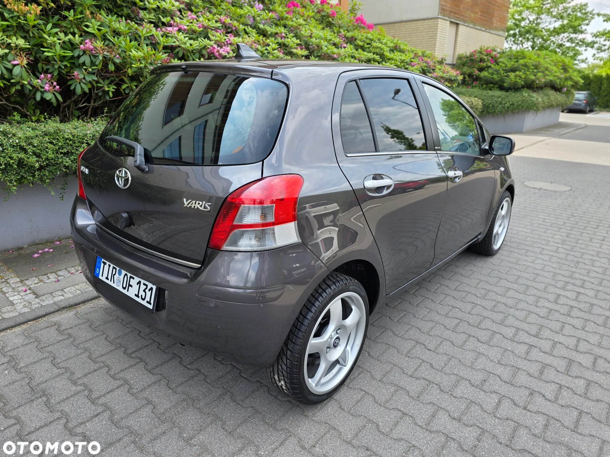 Toyota Yaris - 7