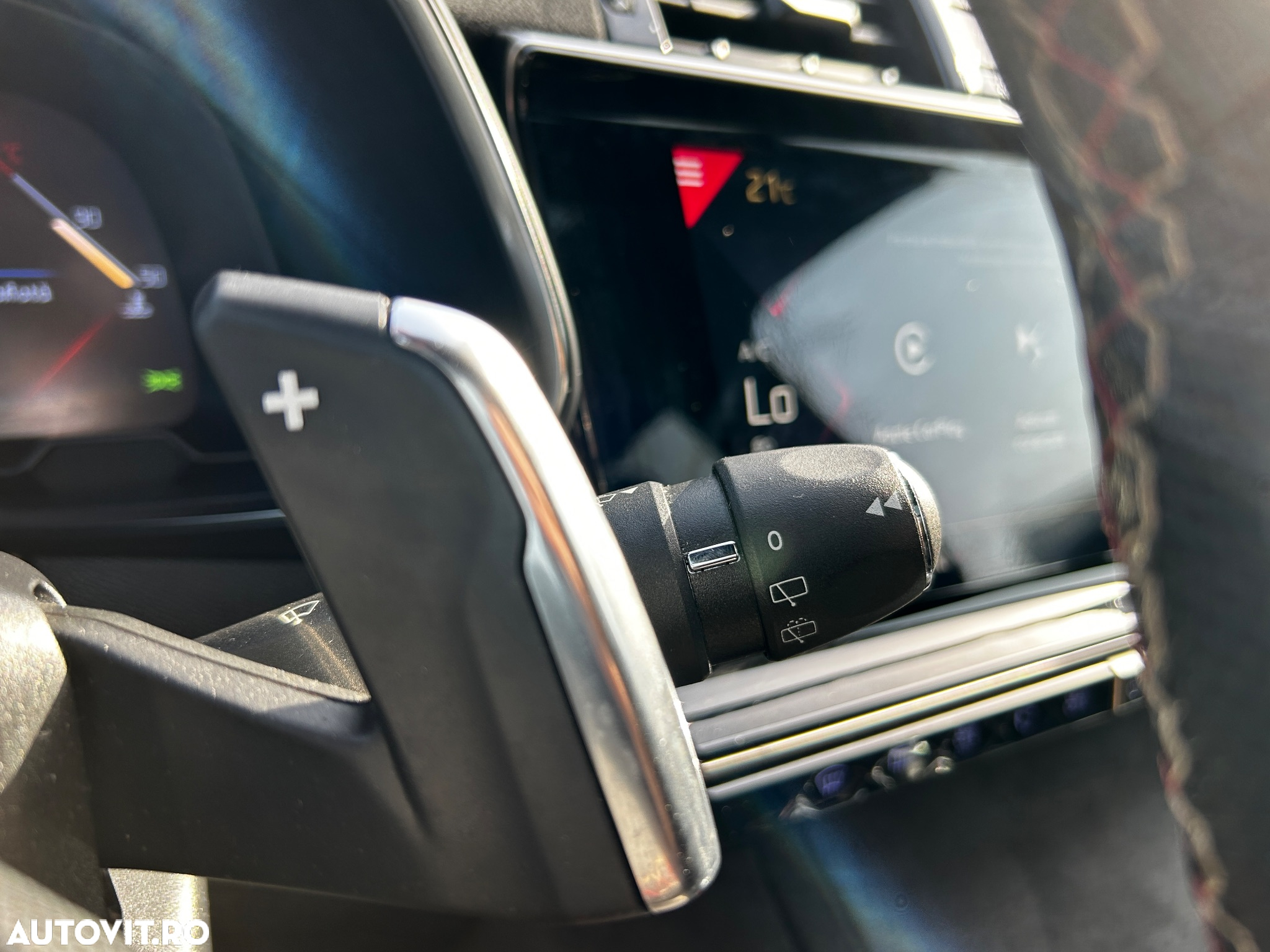 DS Automobiles DS 7 Crossback - 32