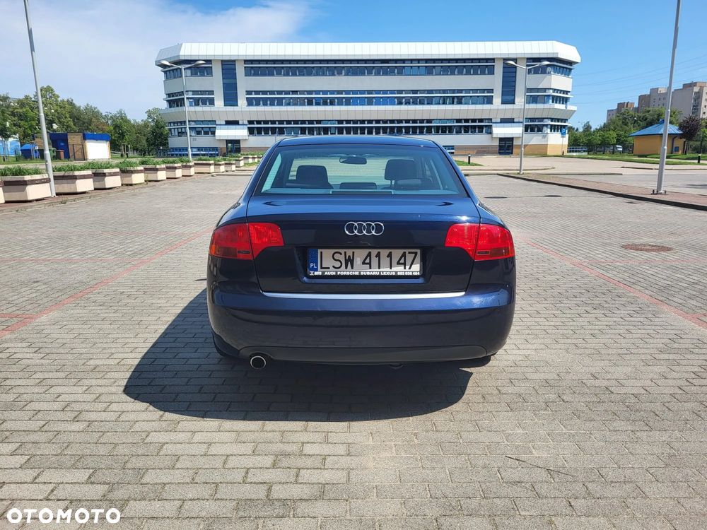 Audi A4 Limousine 2 - 7