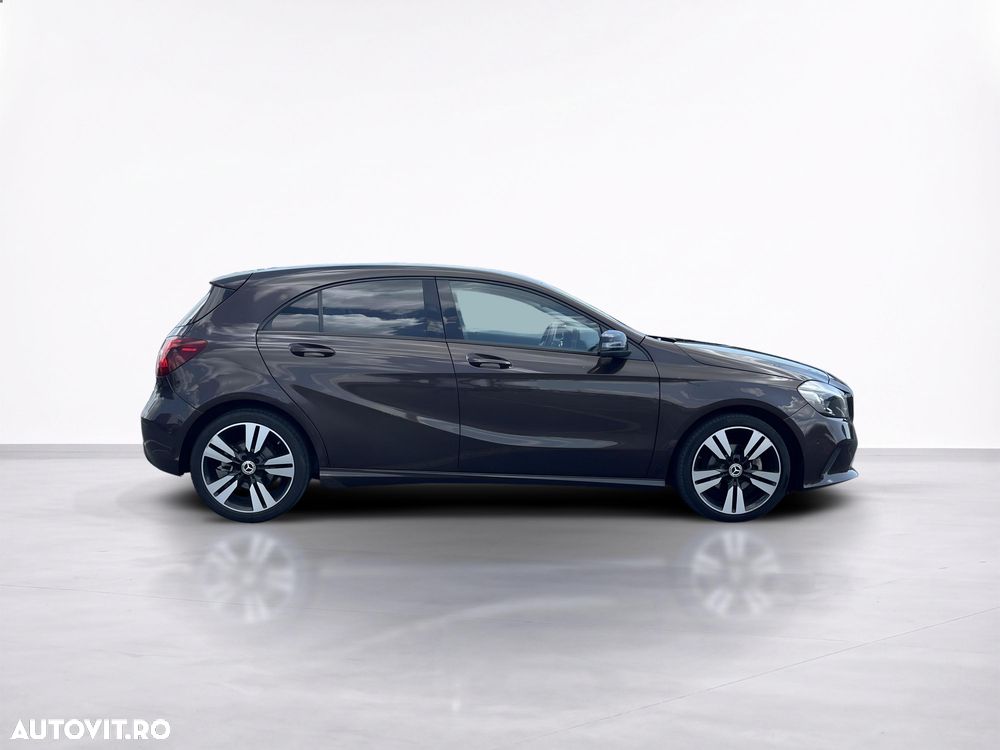 Mercedes-Benz A 180 d 7G-DCT Urban - 7