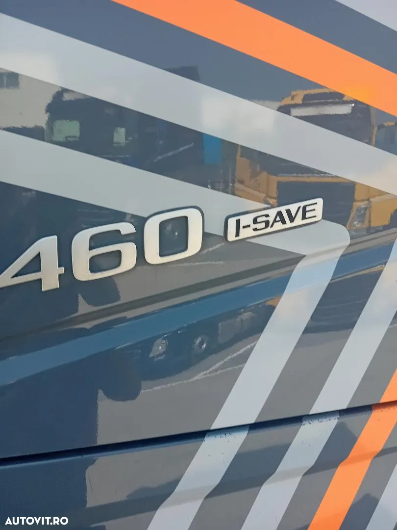 Volvo 460 Mega - 8