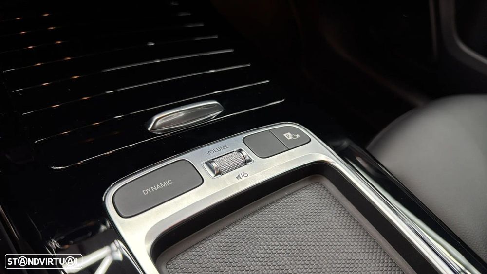 Mercedes-Benz A 250 e Progressive - 20