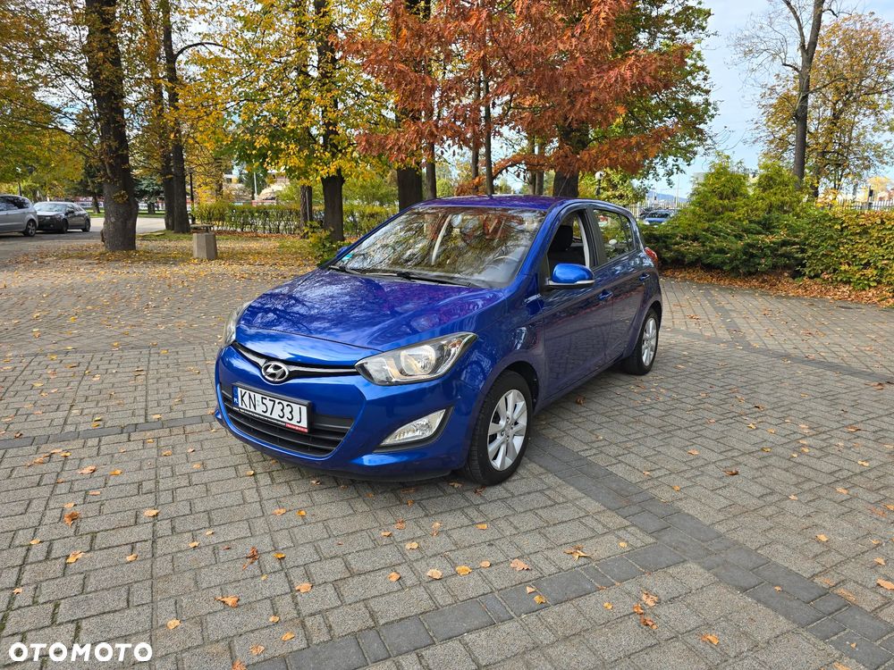 Hyundai I20 2013 photo 2