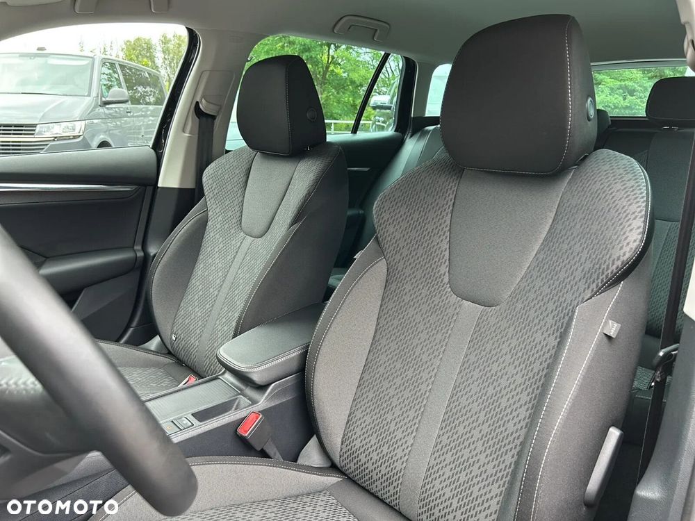 Skoda Octavia 1.5 TSI ACT Style - 9