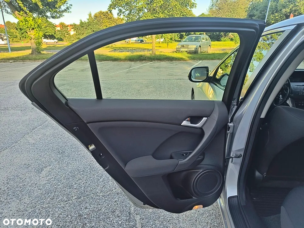 Honda Accord 2.2d Executive - 17