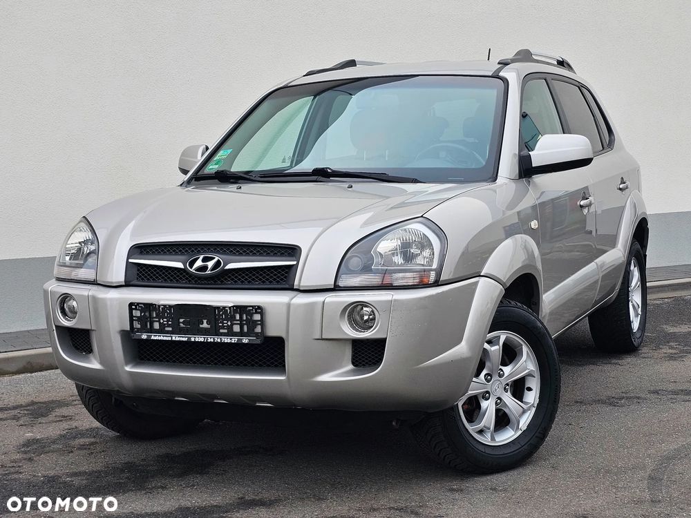 Hyundai Tucson 2.0 2WD GLS - 1