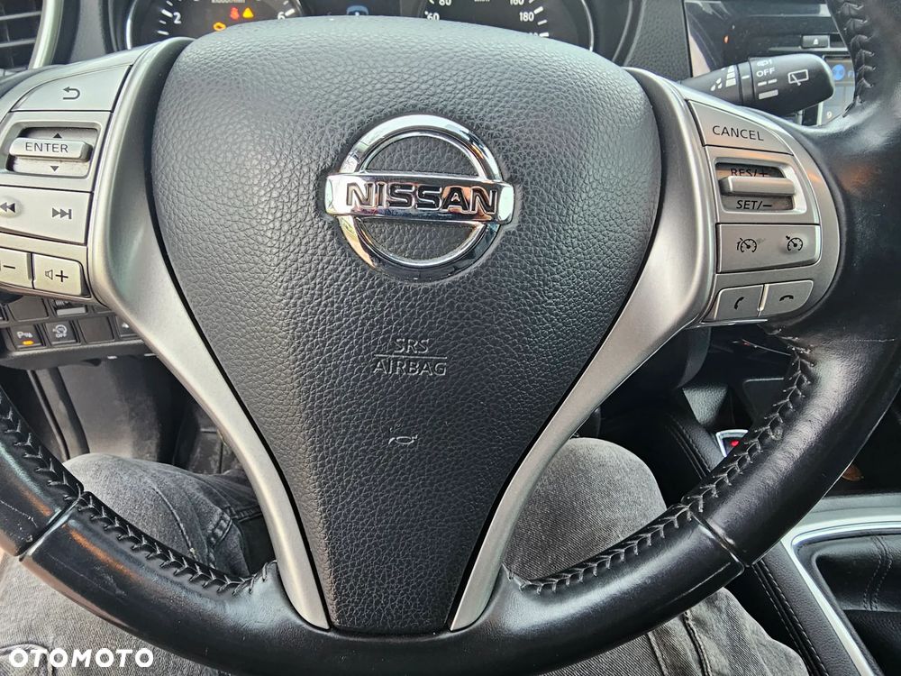 Nissan Qashqai 1.2 DIG-T N-Connecta - 6