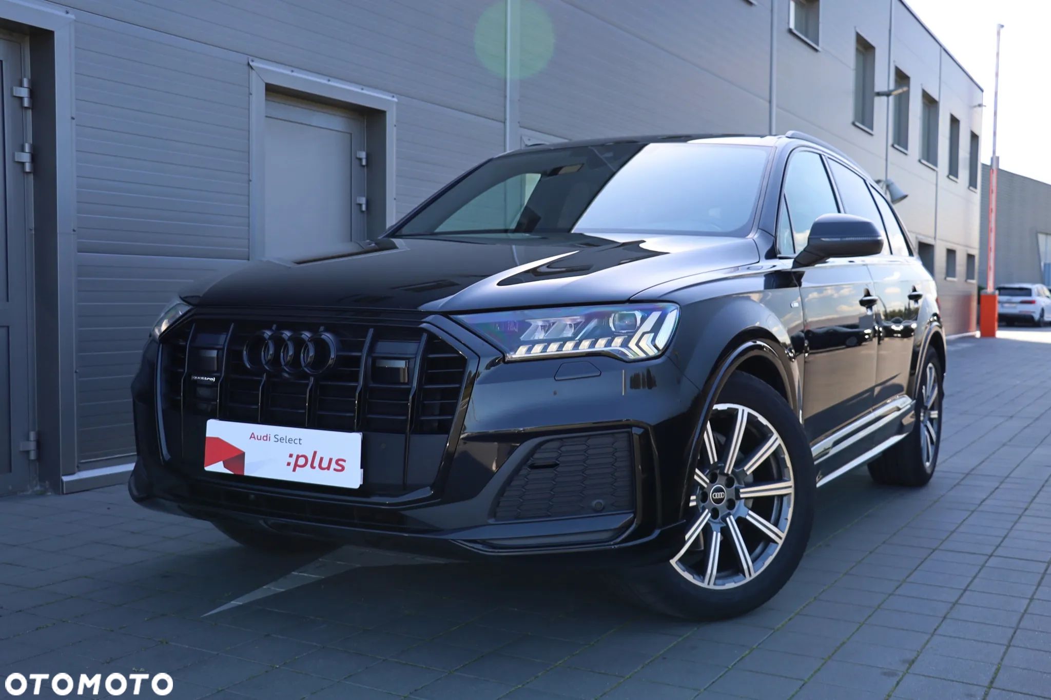 Audi Q7 - 1