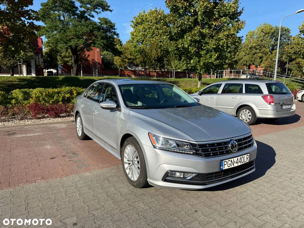Volkswagen Passat 1.8 TSI Comfortline DSG - 4