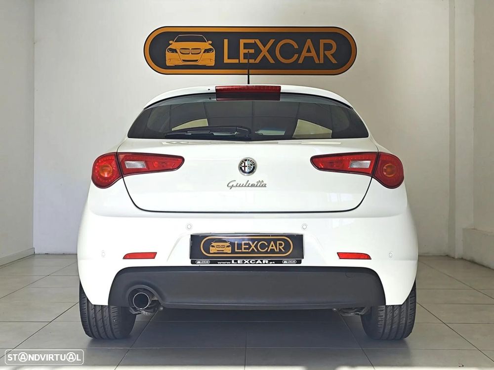 Alfa Romeo Giulietta - 5