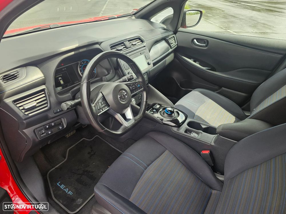 Nissan Leaf N-Connecta - 11