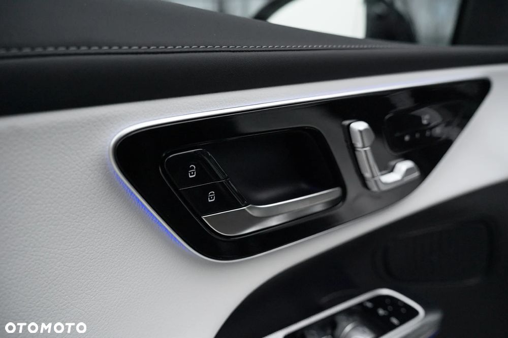 Mercedes-Benz GLC 220 d mHEV 4-Matic AMG Line - 19