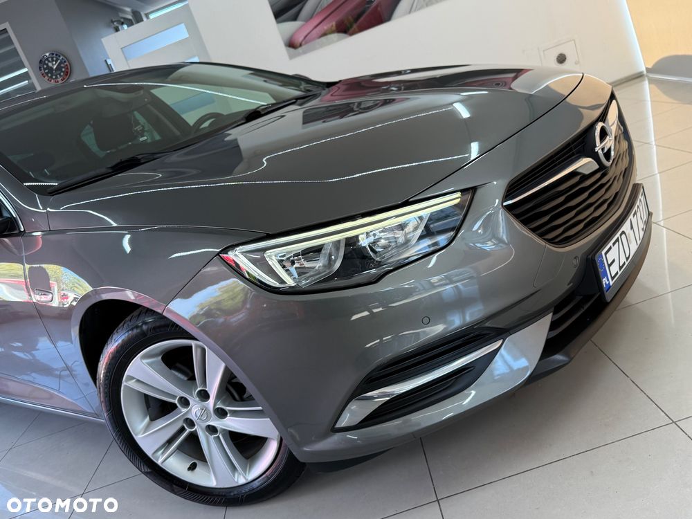 Opel Insignia 1.5 T Exclusive S&S - 27