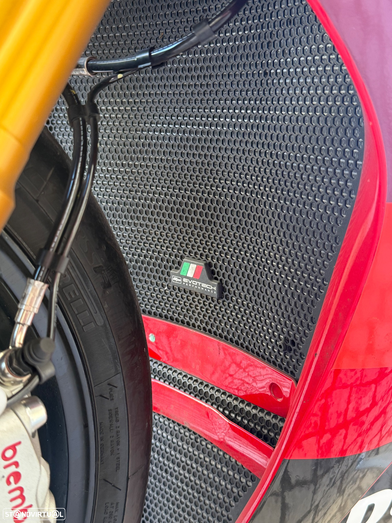 Ducati Panigale V4 S 2025 - 10