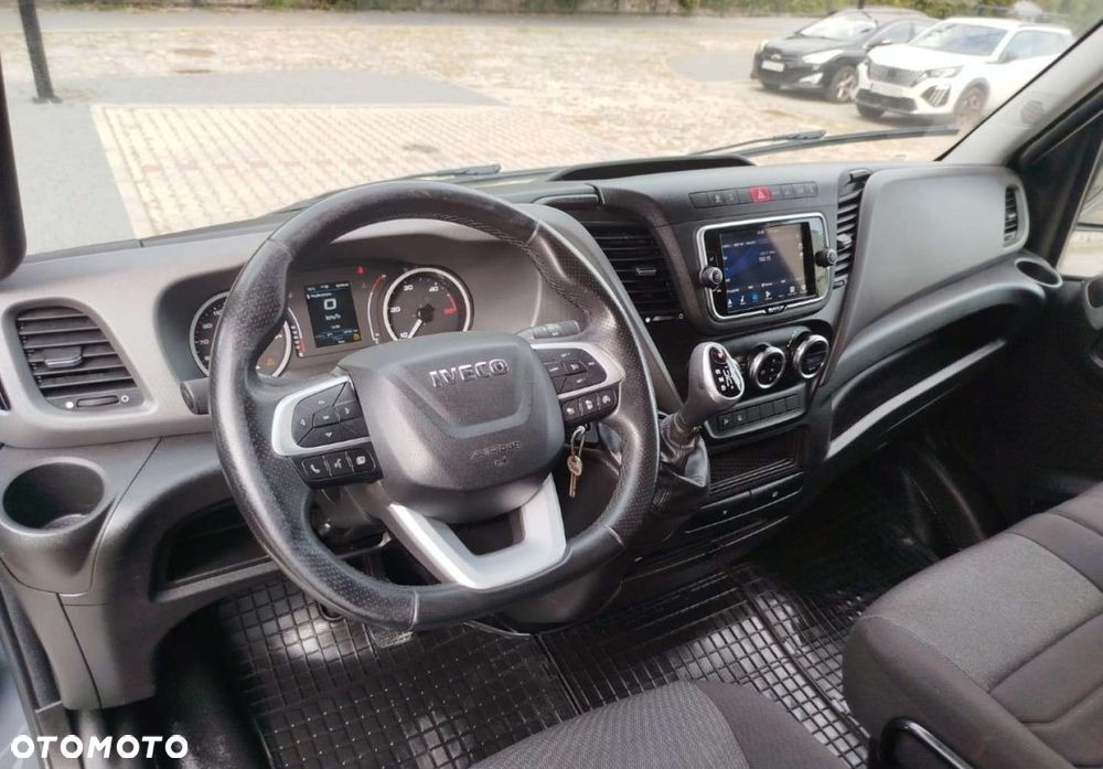 Iveco Daily 35S18 - 23