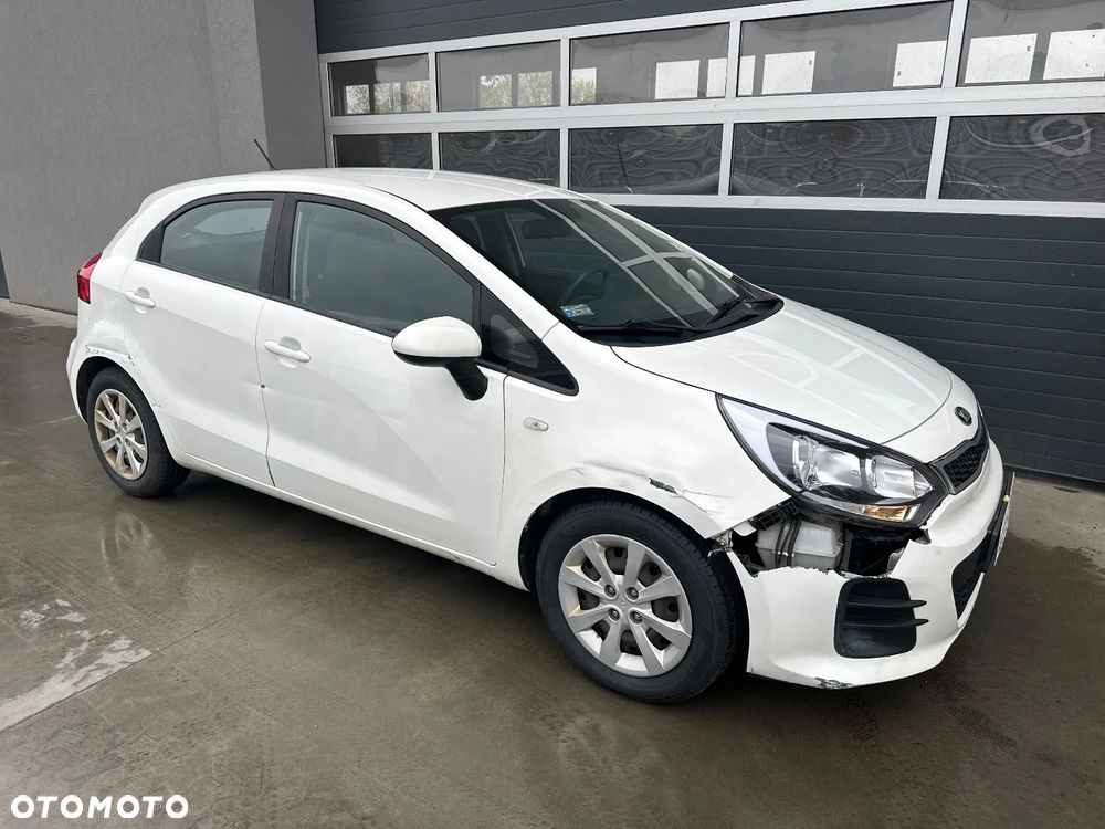 Kia Rio 1.4 crdi M (klm) - 3