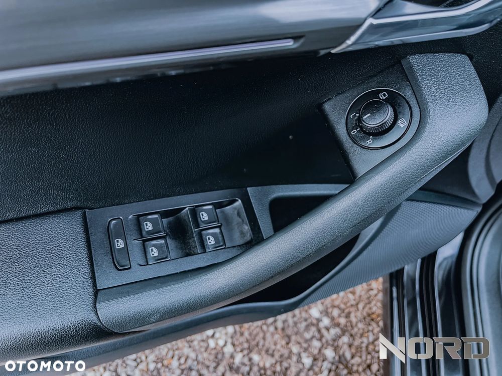 Skoda Octavia 2.0 TDI 4x4 DSG Style - 17