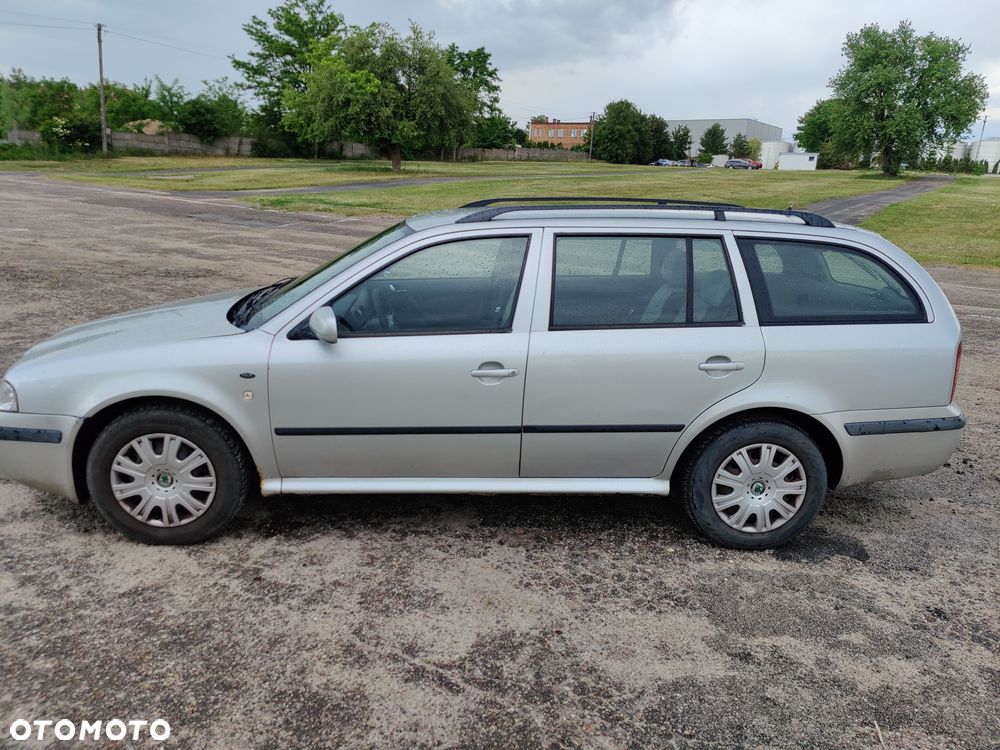 Skoda Octavia - 2