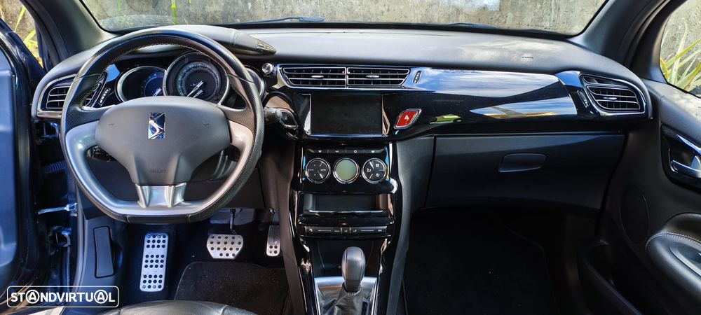 DS DS3 1.2 PureTech Black Lezard EAT6 - 7