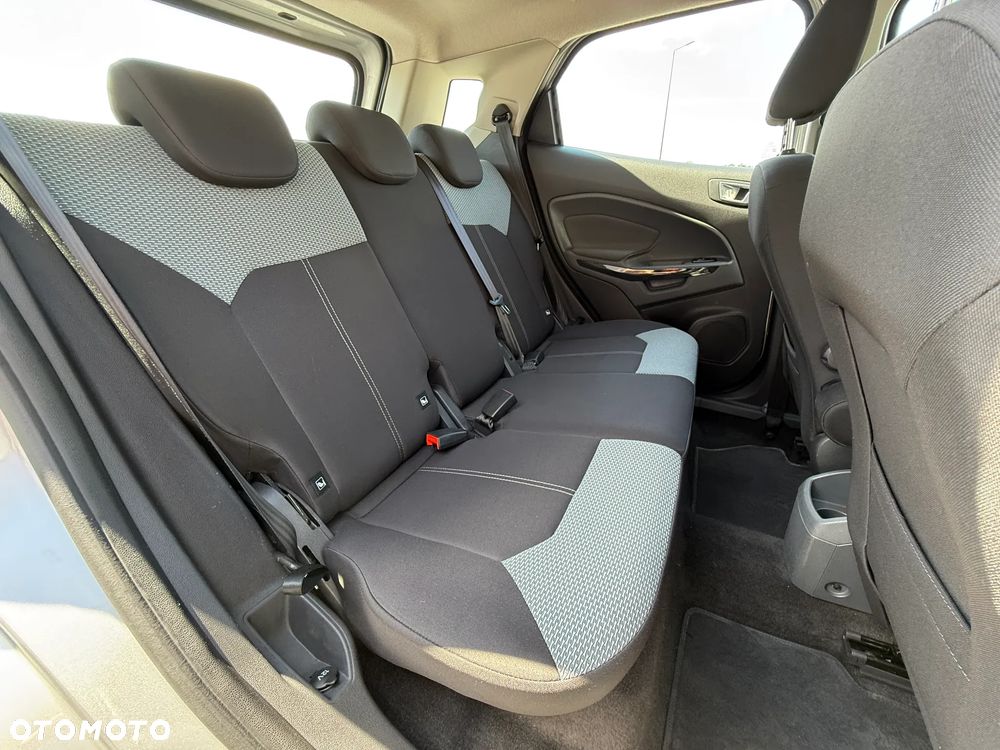 Ford EcoSport - 30