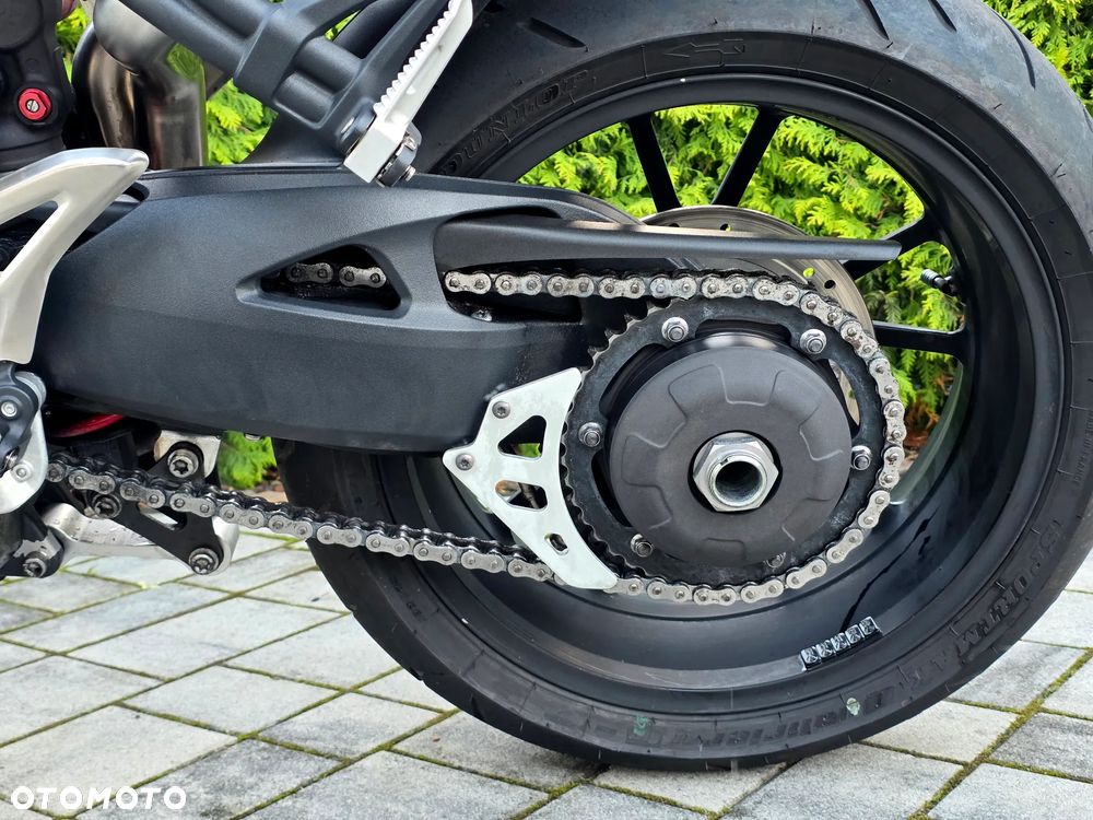Triumph Speed Triple - 23