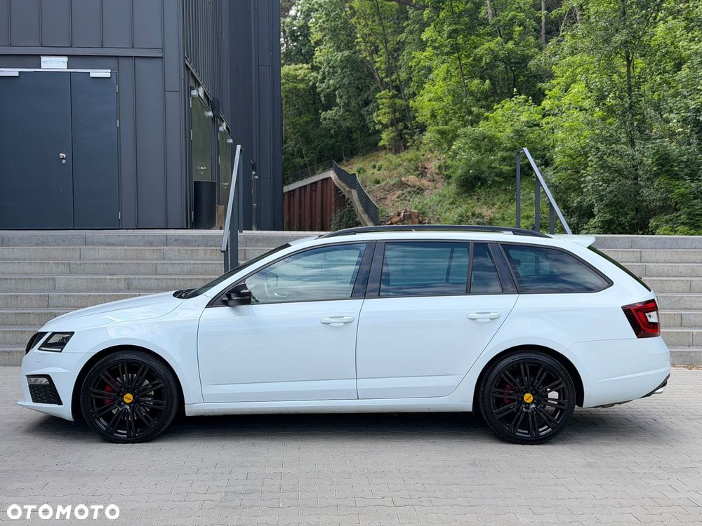 Skoda Octavia 2.0 TDI RS Challenge DSG - 8