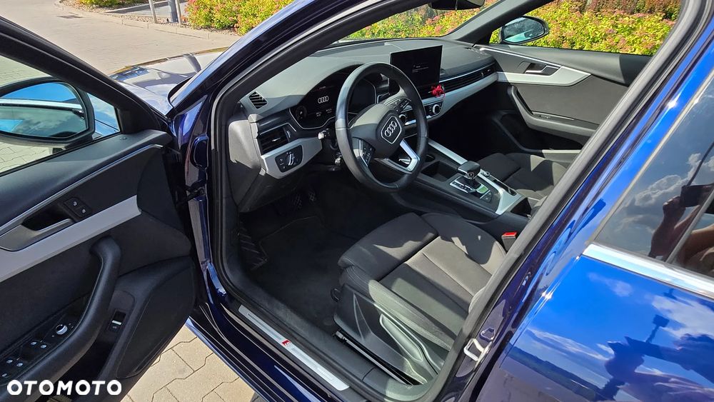 Audi A4 Avant 35 TFSI mHEV S Line S tronic - 11