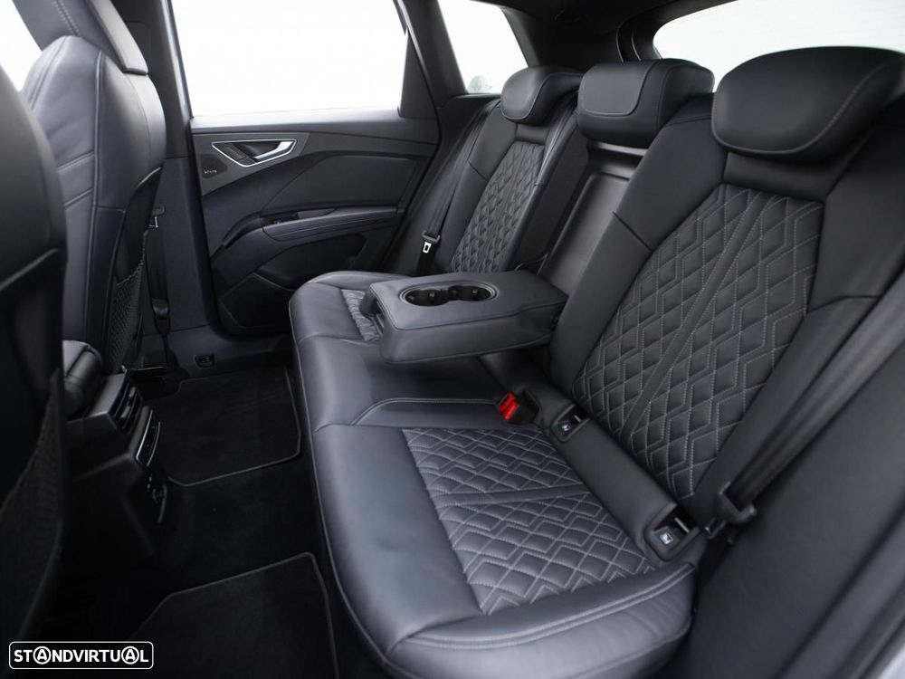 Audi Q4 e-tron 40 82 kWH - 13