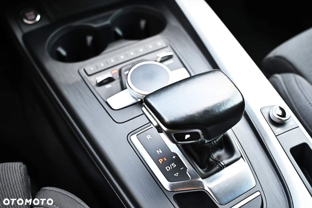 Audi A4 Avant 2.0 TDI S tronic sport - 12