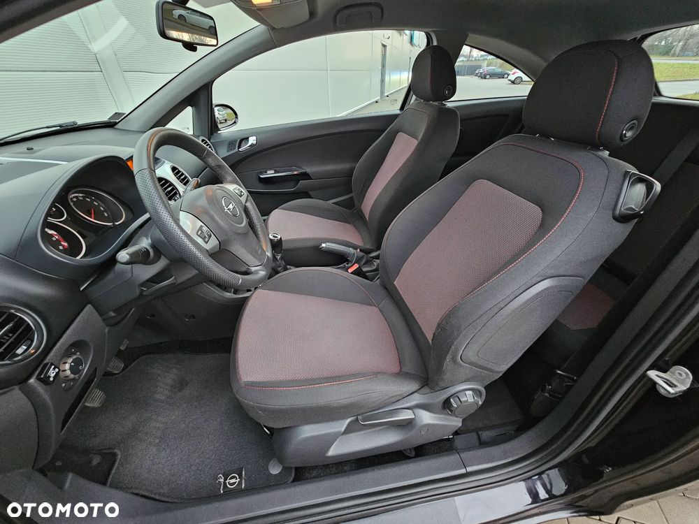 Opel Corsa 1.4 16V Sport - 27