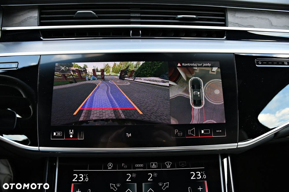 Audi A8 - 33