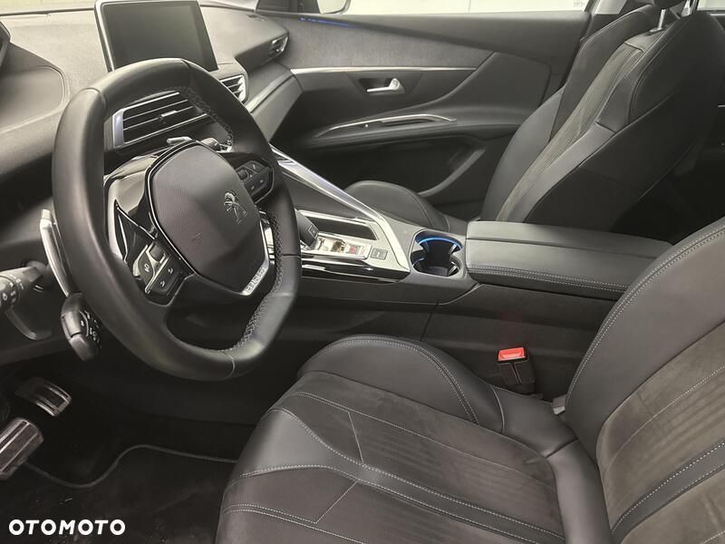 Peugeot 5008 - 11