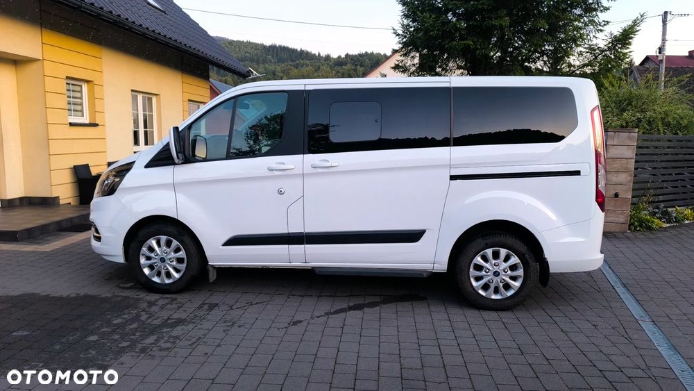 Ford Tourneo Custom 2.0 EcoBlue L1 Titanium - 18