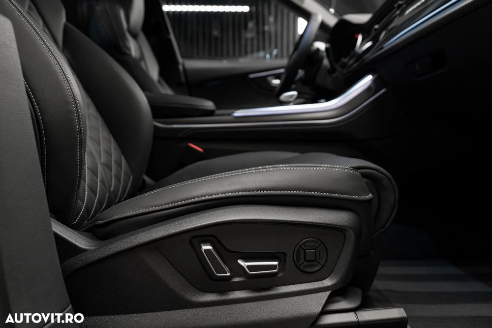 Audi Q8 55 TFSI e quattro Tiptronic PHEV - 37