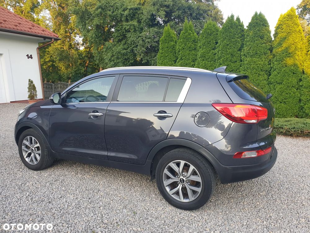 Kia Sportage 1.6 GDI 2WD ISG Dream-Team Edition - 4