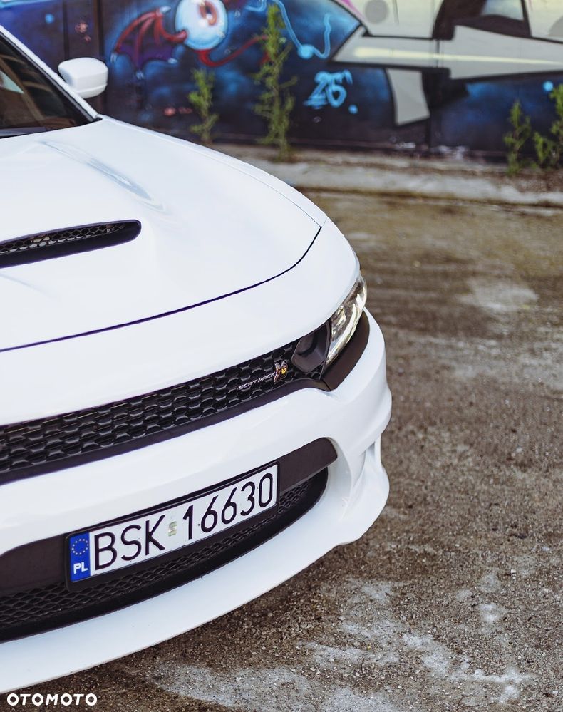 Dodge Charger 6.4 Scat Pack - 12